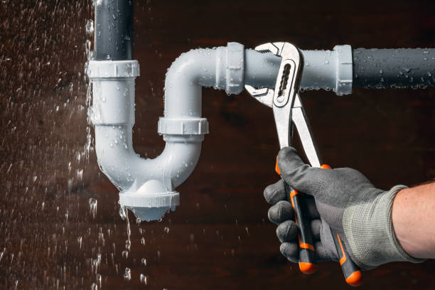 Professional Drain Cleaning technician working in Fairfax, MN